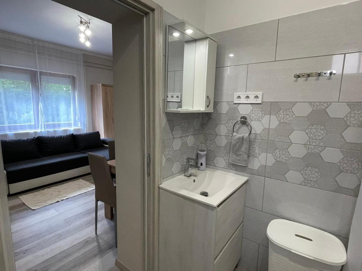 Tulipan Apartman Mako Exterior photo