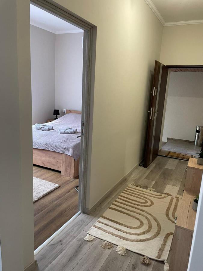 Tulipan Apartman Mako Exterior photo